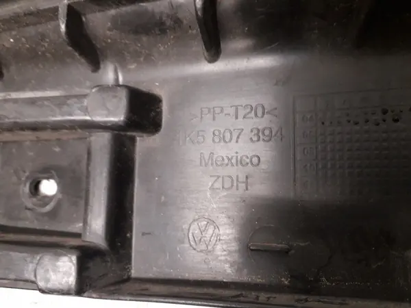 Scivolo paraurti posteriore VW Jetta 1K5807394 image 5