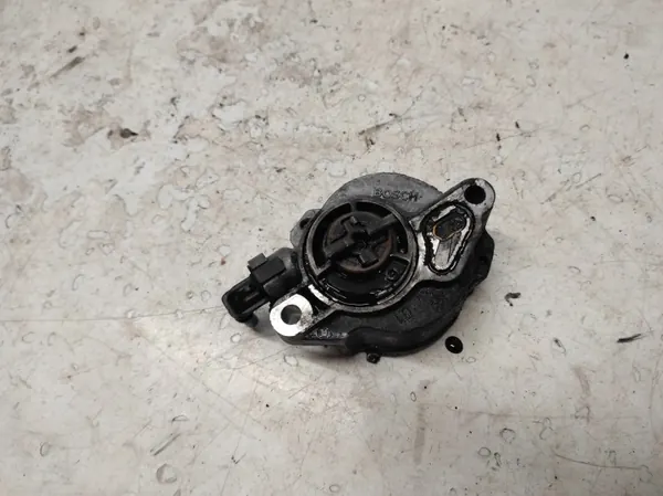 Bomba de vacío Ford OEM D156-2A para Focus MK2 1.6 TDCI image 4