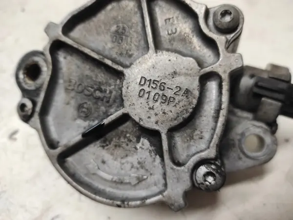 Bomba de vacío Ford OEM D156-2A para Focus MK2 1.6 TDCI image 5