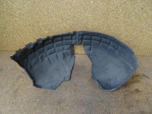 AUDI Q3 8U Front Left Wheel Arch 8U0821171C image 4