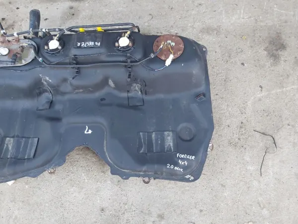 Réservoir carburant Subaru Forester II SG OEM image 3