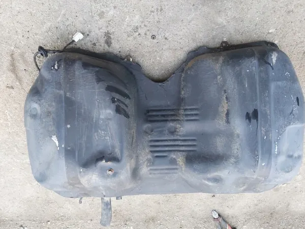 Réservoir carburant Subaru Forester II SG OEM image 5