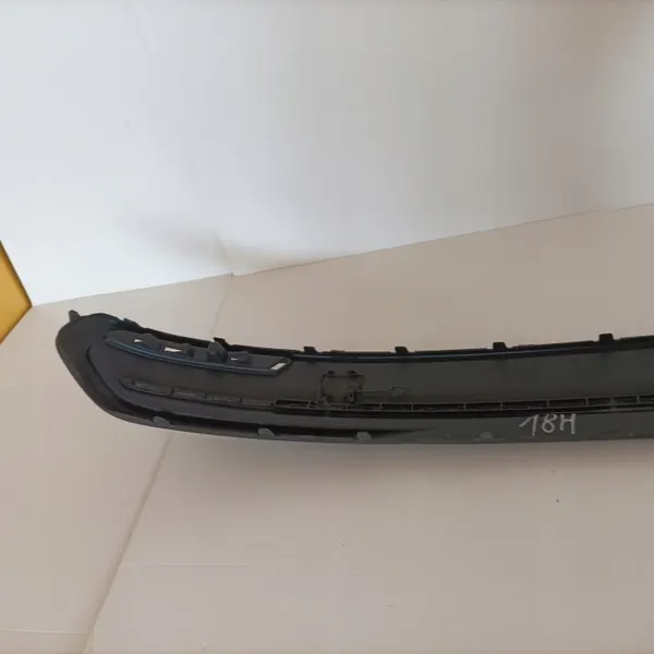Garniture Pare-chocs Arrière VW Passat B9 OEM 3J0807423A image 9
