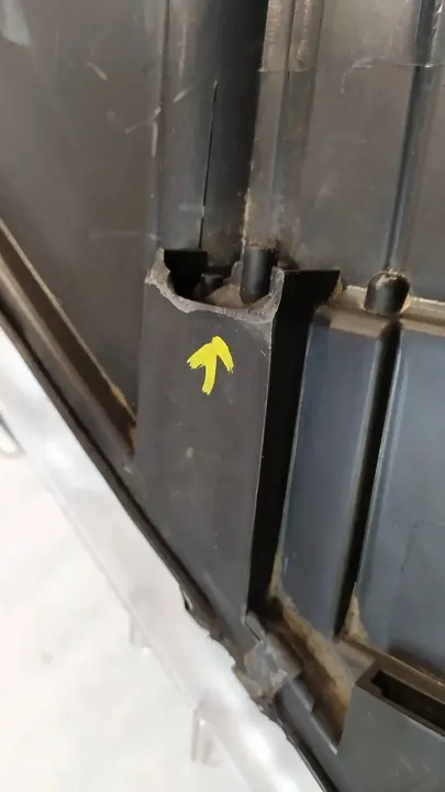 VASEN ETUVALO VW PASSAT CC image 6