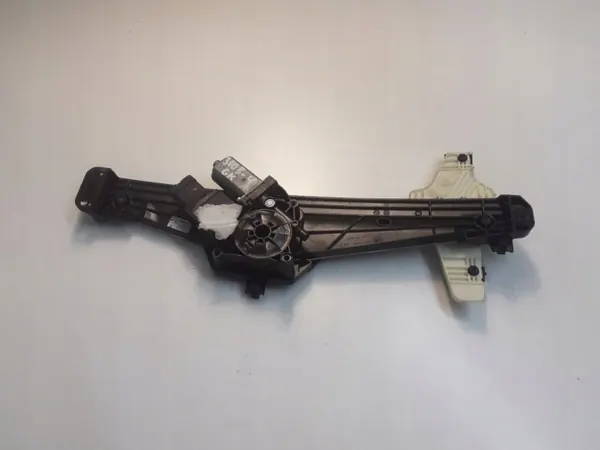 OEM 981048858080 Manueller Heckscheibenheber image 2