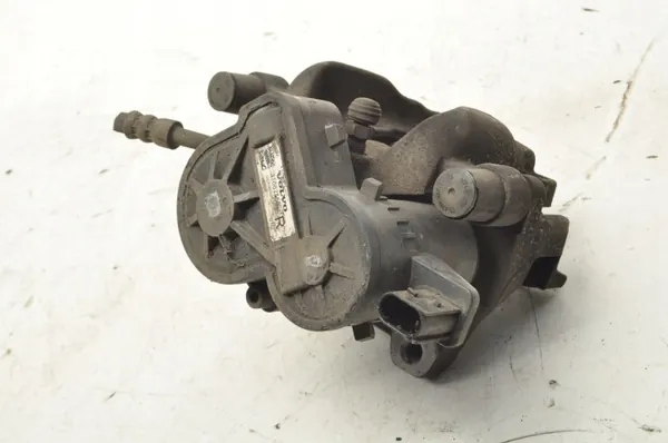 Volvo XC90 Bakre bromsok RH OEM 32217364 image 6