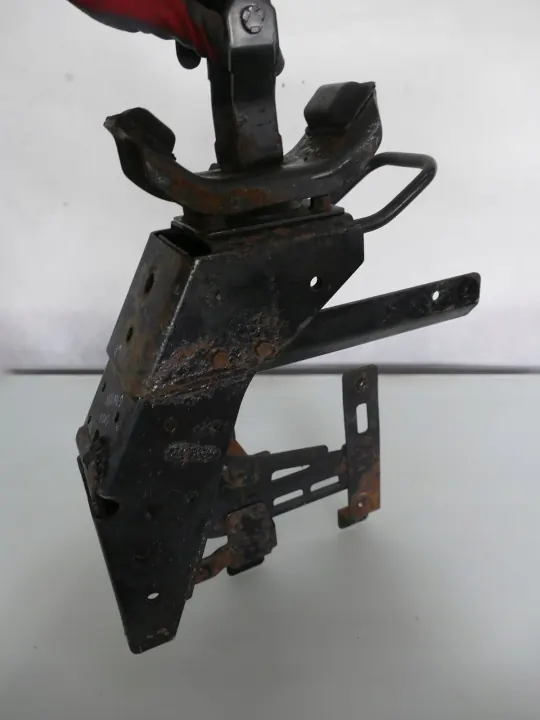 Verrou de Cabine ISUZU GRAFTER N35 Côté Gauche N75 image 4