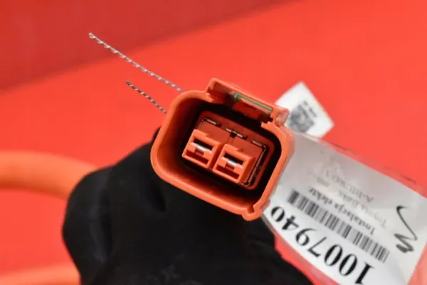 Câble batterie OEM 821H4-42010 pour Toyota BZ4X image 8