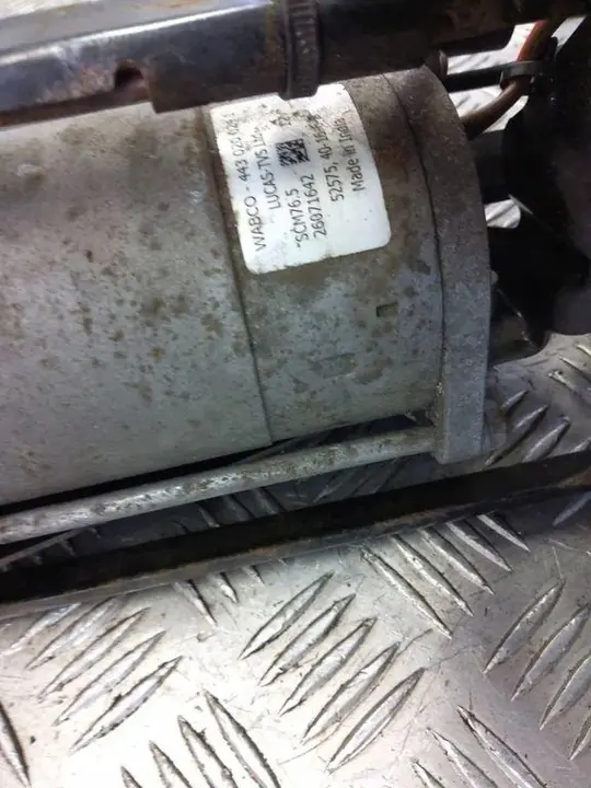 Compresseur de suspension BMW 5 GRAN TURISMO (F07) 6875176 image 9