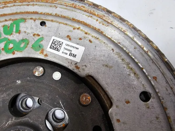 Volante de dupla massa Renault Kadjar I Lift 1.3 123107079R image 4