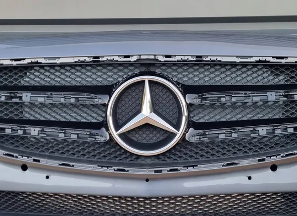 MERCEDES E CLASS W213 Parachoques Delantero Sensores PTS OEM A138 image 3