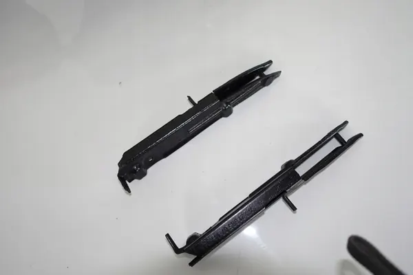 Guida Paraurti Mercedes W221 Sinistra Destra 2218850814 2218850714 image 3