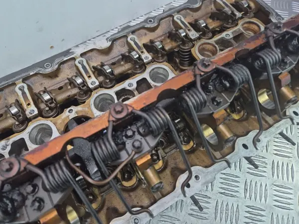 Culata Motor BMW OEM 7605102 para X5 E70 image 8
