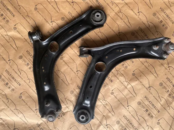 VW Audi Q3 83A Braccio Oscillante Anteriore Sinistro 3Q0407153D image 6