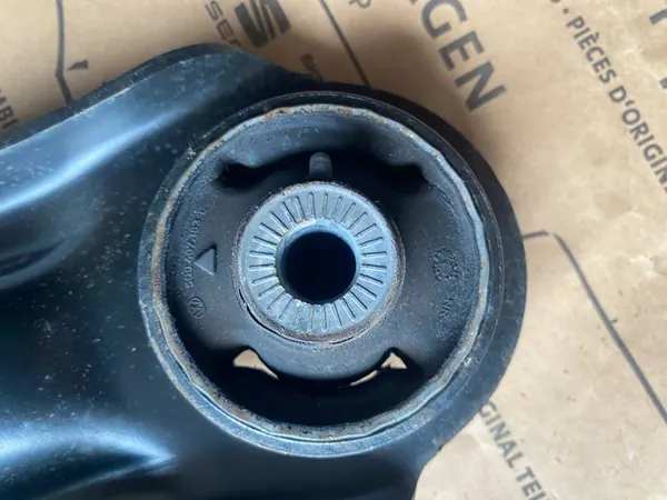 VW Audi Q3 83A Braccio Oscillante Anteriore Sinistro 3Q0407153D image 9