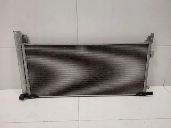 Ilmastointijäähdytin Toyota RAV4 5 (XA50) 2019 image 9