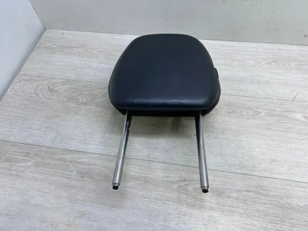 Porsche Cayenne Hoofdsteun OEM 95852190120 - Gebruikt image 2