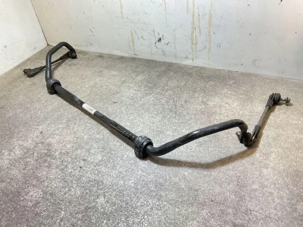 Etuvakautin OEM 6873464 BMW 5 G30:lle image 5