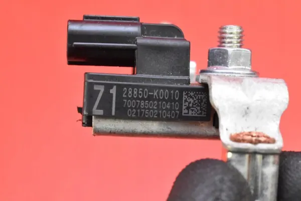 Borne Négative OEM 82163-52120 pour Toyota Yaris IV image 6