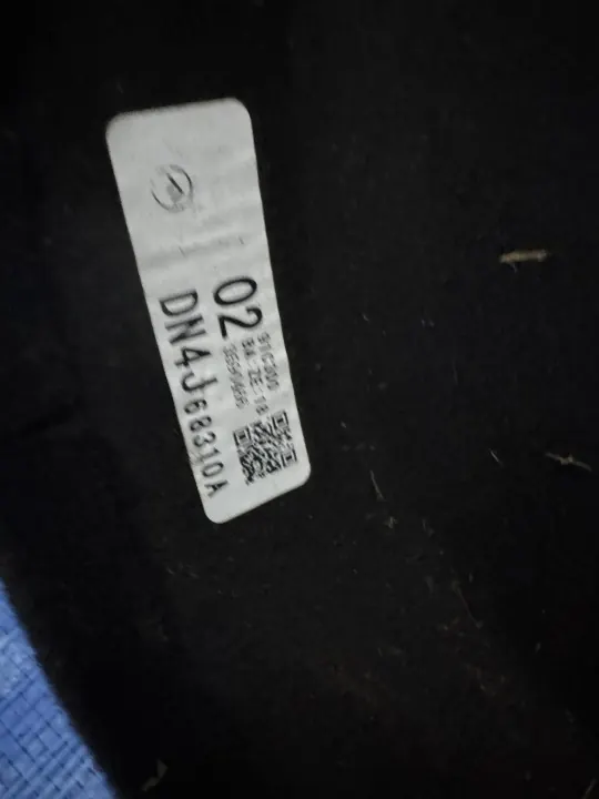 Étagère de coffre arrière OEM DN4J68310A Mazda MX-30 image 10