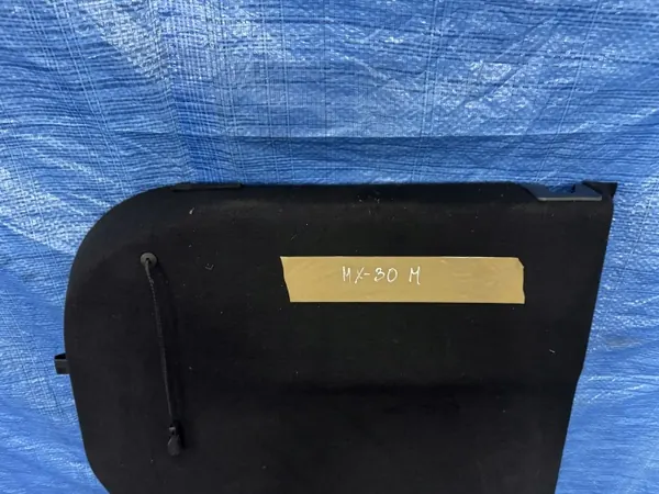 Étagère de coffre arrière OEM DN4J68310A Mazda MX-30 image 4