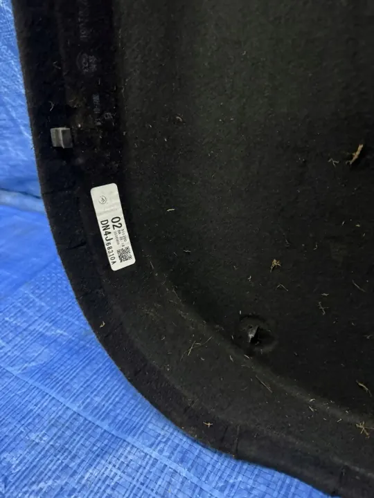 Étagère de coffre arrière OEM DN4J68310A Mazda MX-30 image 9