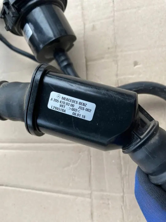 Gebrauchter AdBlue-Einfüllstutzen OEM L29651BA Mercedes GLC image 6