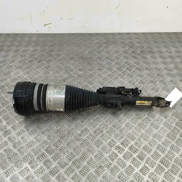 Vorne rechts Luftfederung OEM A2973202601 Mercedes image 4
