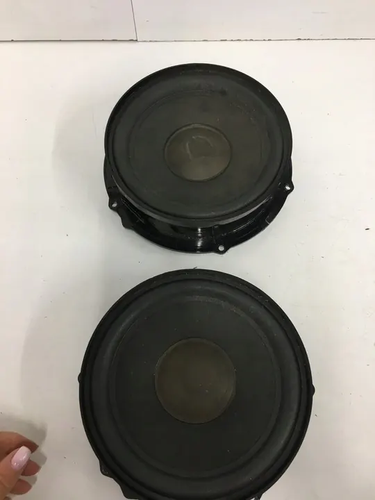 ALTIFALANTE DE PORTA VW TOURAN CADDY 1T0035411T image 6