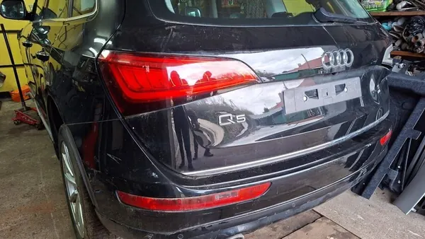 Porta Traseira Audi Q5 SQ5 Sem Hardware OEM ACG1341 image 3