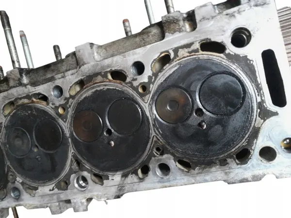 Culata Citroen OEM 9633750210 - Usada image 7
