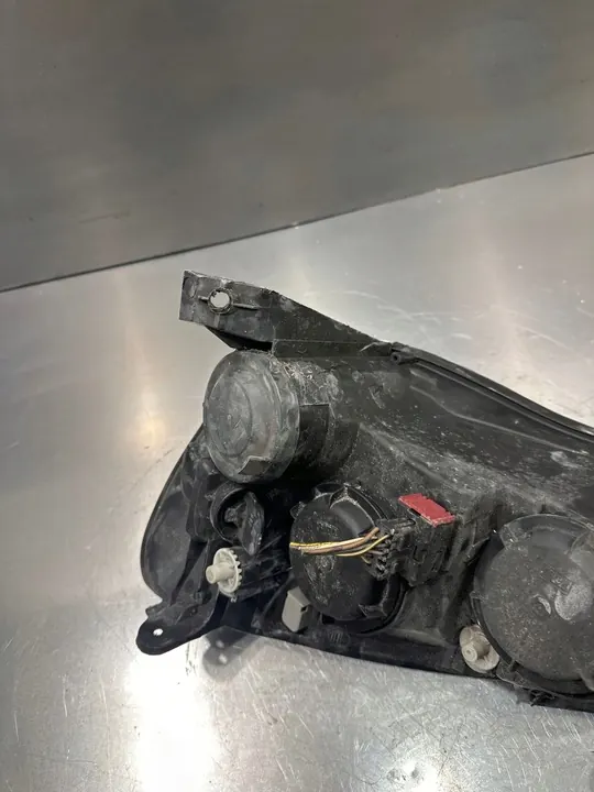 Opel Combo C 2005 Oikea Etuvalaisin image 4