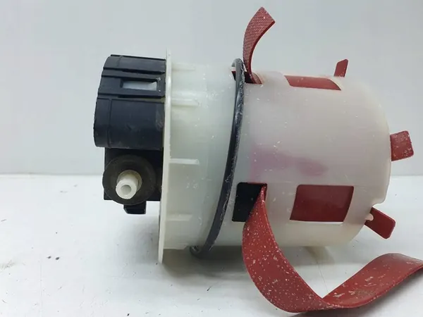 POMPE ADBLUE AUDI Q5 8RB 2.0 TDI 177CH 7330160AE image 8