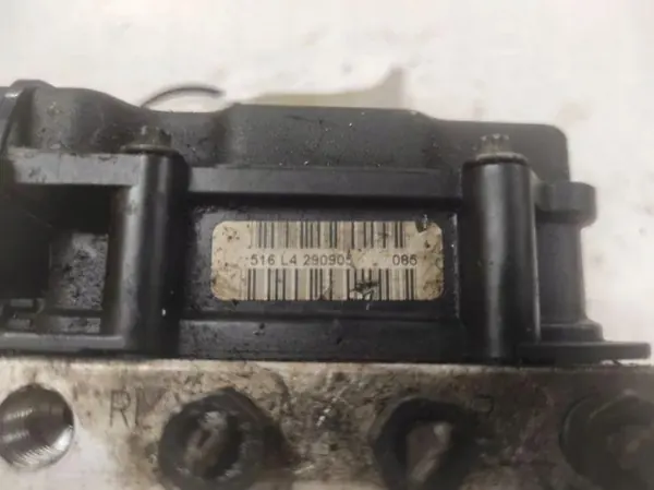 Pièce auto d'occasion Hyundai OE 589102B300 image 6