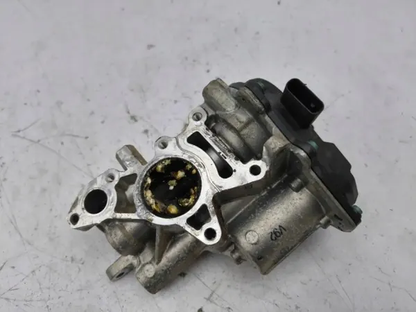 Válvula EGR usada OEM A6541406900 para Mercedes-Benz image 2