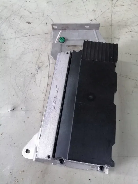 Bose Audio-versterker OEM 4E0910223P voor Audi A8 D3 image 2