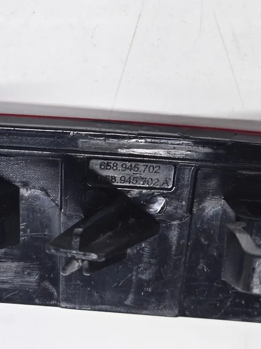 SKODA KAMIQ Takapuskuri heijastin oikea 658945702 image 3