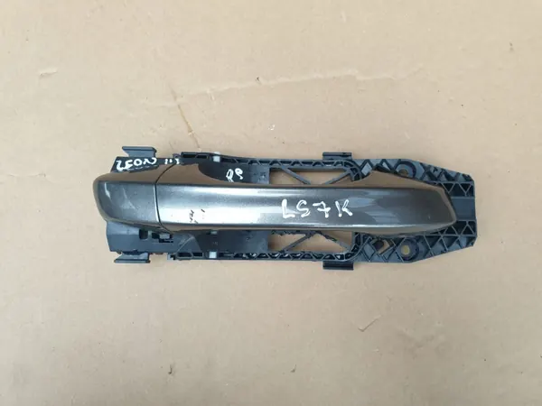 OEM 5N0839885H Oikea etuovenkahva SEAT:lle image 2