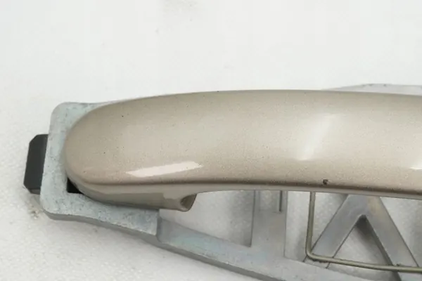 Takakannen oikea ulko-ovikahva VW Touran 1T0837886B image 2