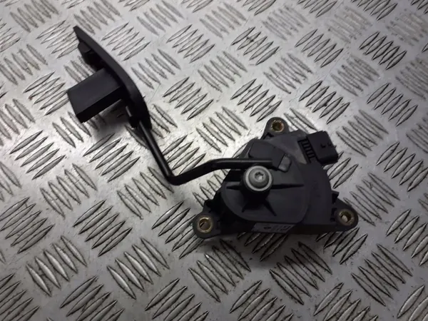 Gebruikte Nissan gaspedaalpotentiometer Micra K12 1.2 image 2