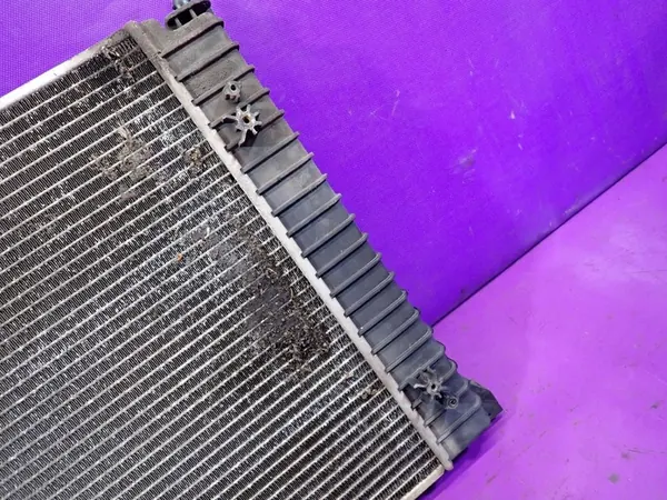 AUDI A4 B6 00-05 1.9 D Radiador de Agua OEM 8E0121251L image 5