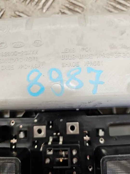 Hyundai IX35 Interieurverlichting OEM 92800-2SXXX - Gebruikt image 3