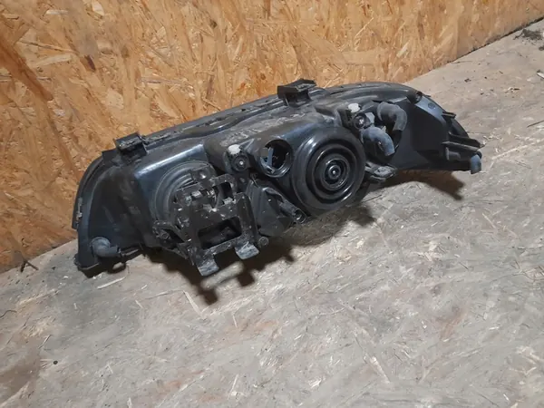 Farol direito E39 Xenon OEM 63126912436 image 2