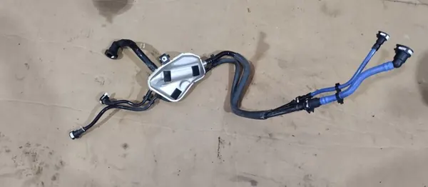 Polttoainetäyttöputki OEM A1774705900 Mercedes CLA image 2