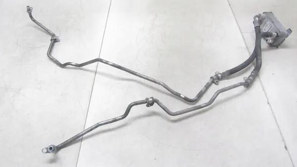 MERCEDES C-KLASA W205 2.0H RESFRIADOR DE ÓLEO A0995001300 image 2