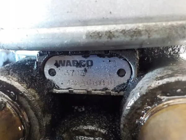 Secador de aire Wabco 4324100810 para sistemas neumáticos image 3