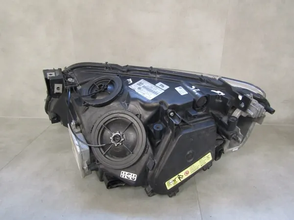 Farol dianteiro BMW 7 Série Xenon Direito 08-12 OEM 7182150 image 2