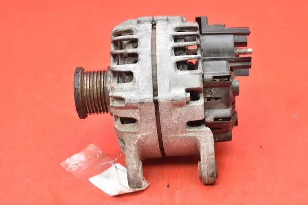 Vaihtovirtageneraattori Renault Megane 4 1.2 TCE 231008040R image 2