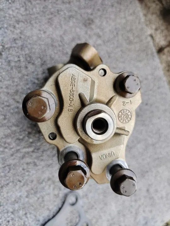 Pompe à huile moteur OEM AG9E 6600 AB pour Ford 2.0 EcoBoost image 3