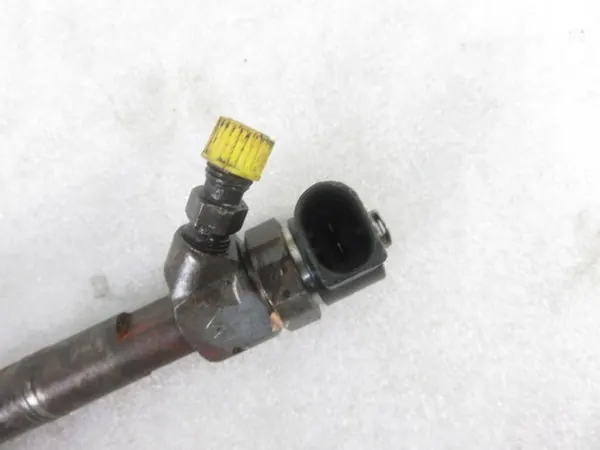 Inyector de combustible W 163 6130700887 image 2